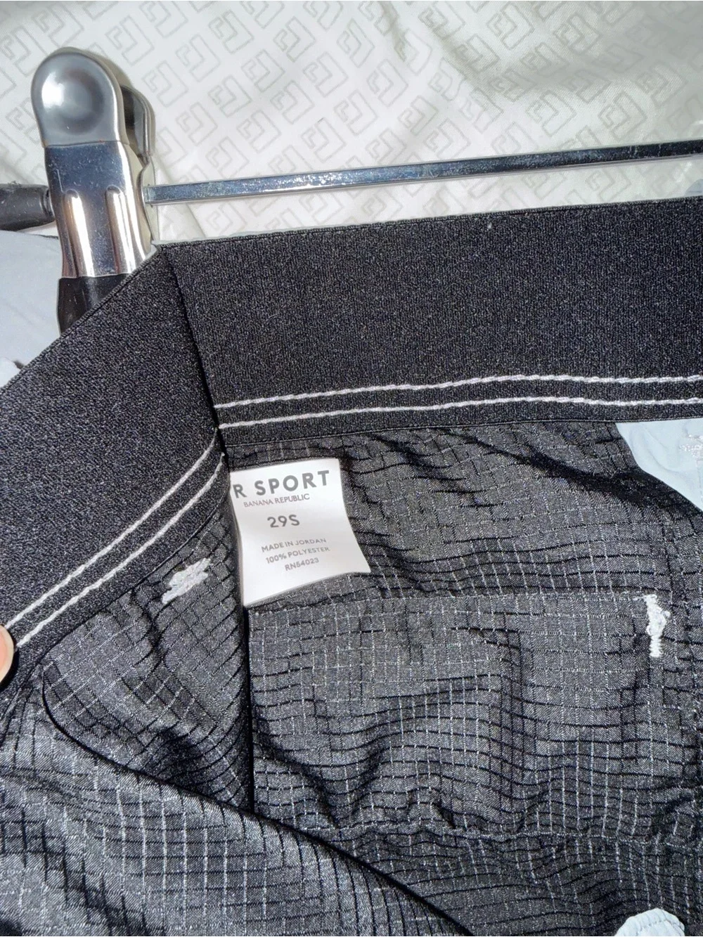 Banana Republic Sport Grey Tapered Motion Tech Hybrid Pants 29S